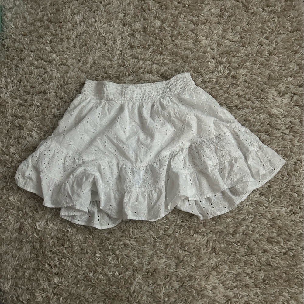 American Eagle Glowy White Skort